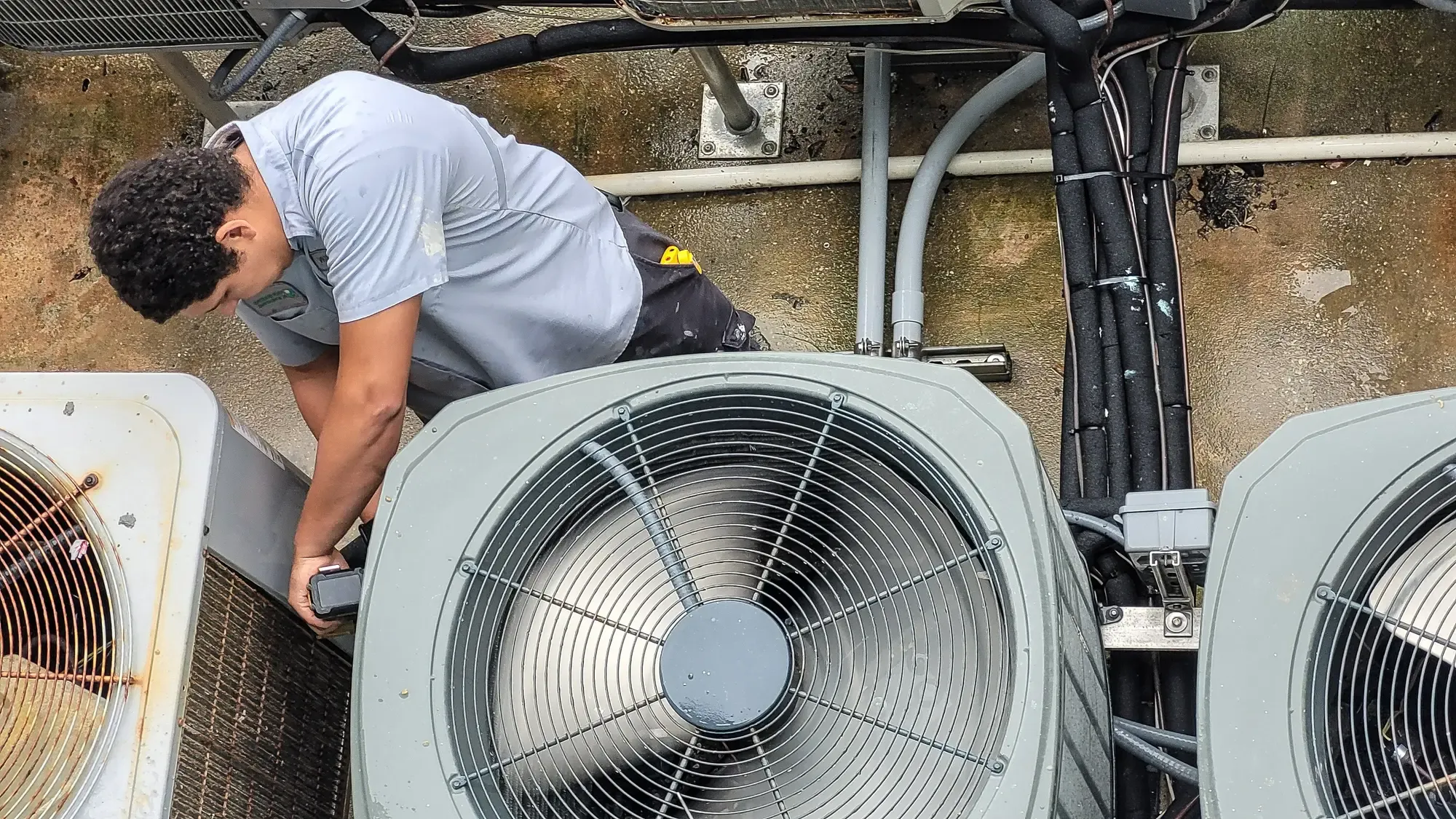 A Modern Heating & Cooling technician at a Northwest Indiana home.